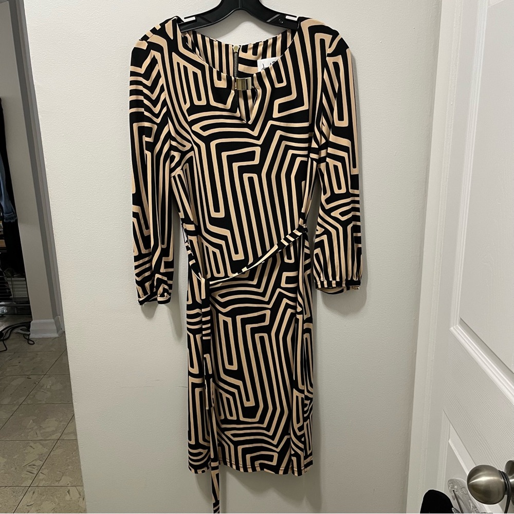 Joseph Ribkoff Dress Size 8 - Picture 6 of 14